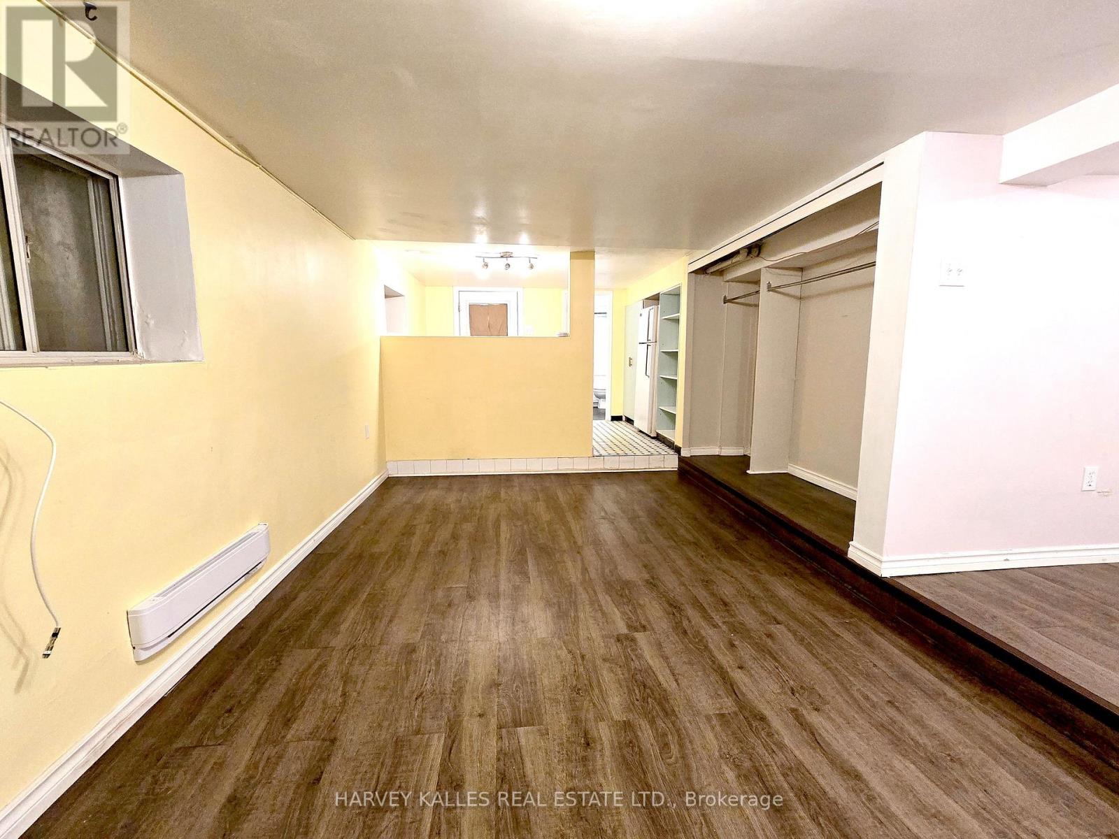 12 Bellevue Avenue, Toronto, Ontario  M5T 2N4 - Photo 8 - C12715368