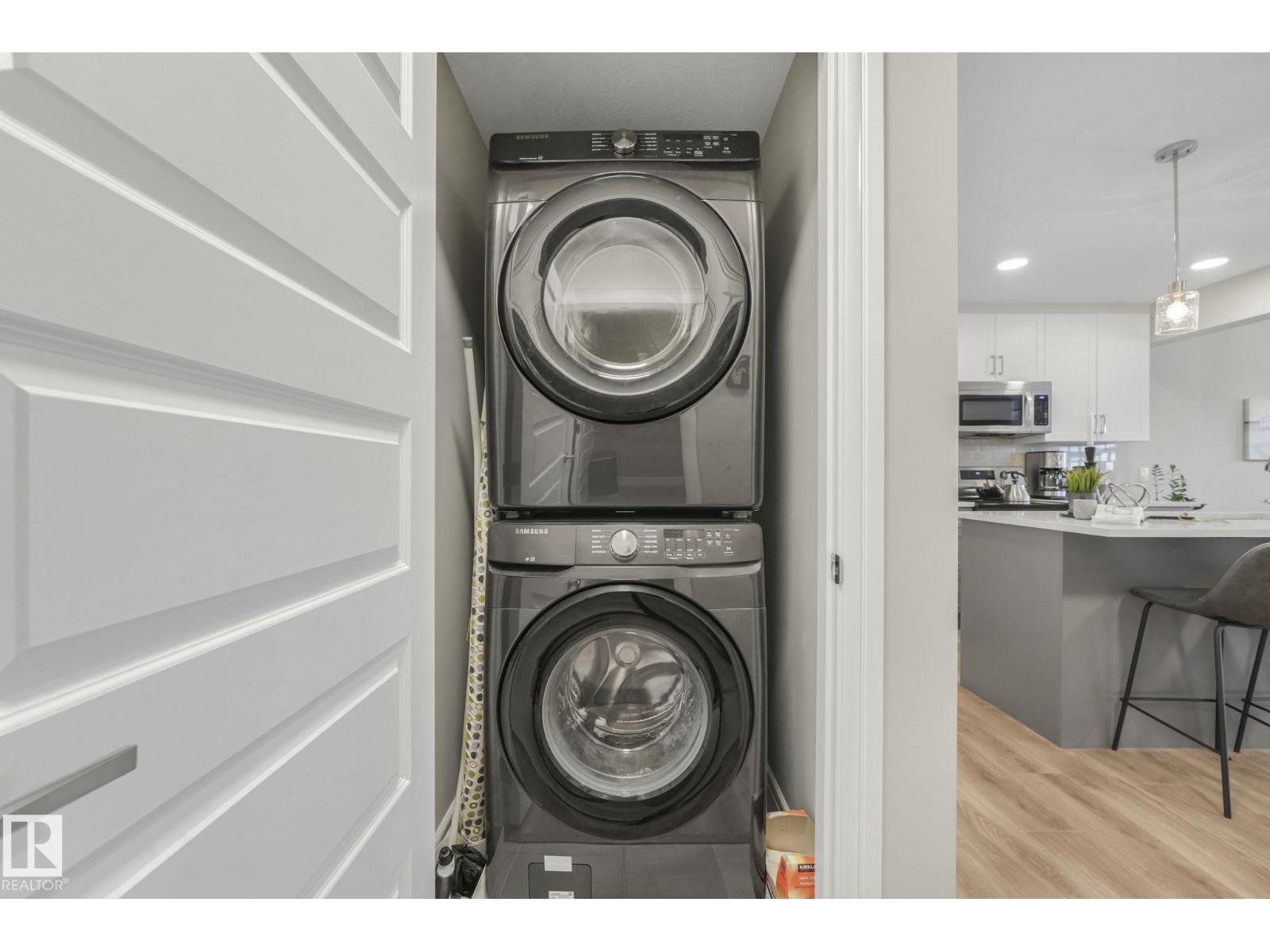 7648 Koruluk Pl Sw, Edmonton, Alberta  T6W 4R7 - Photo 15 - E4470106