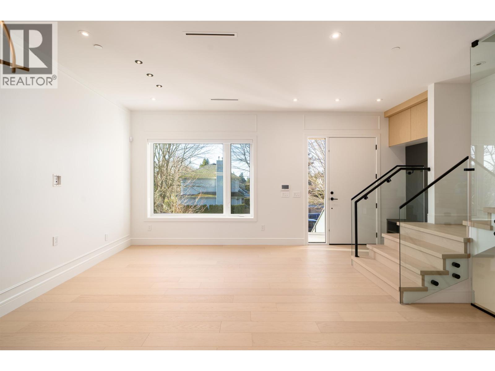 7382 Maple Street, Vancouver, British Columbia  V6P 5P7 - Photo 9 - R3076847