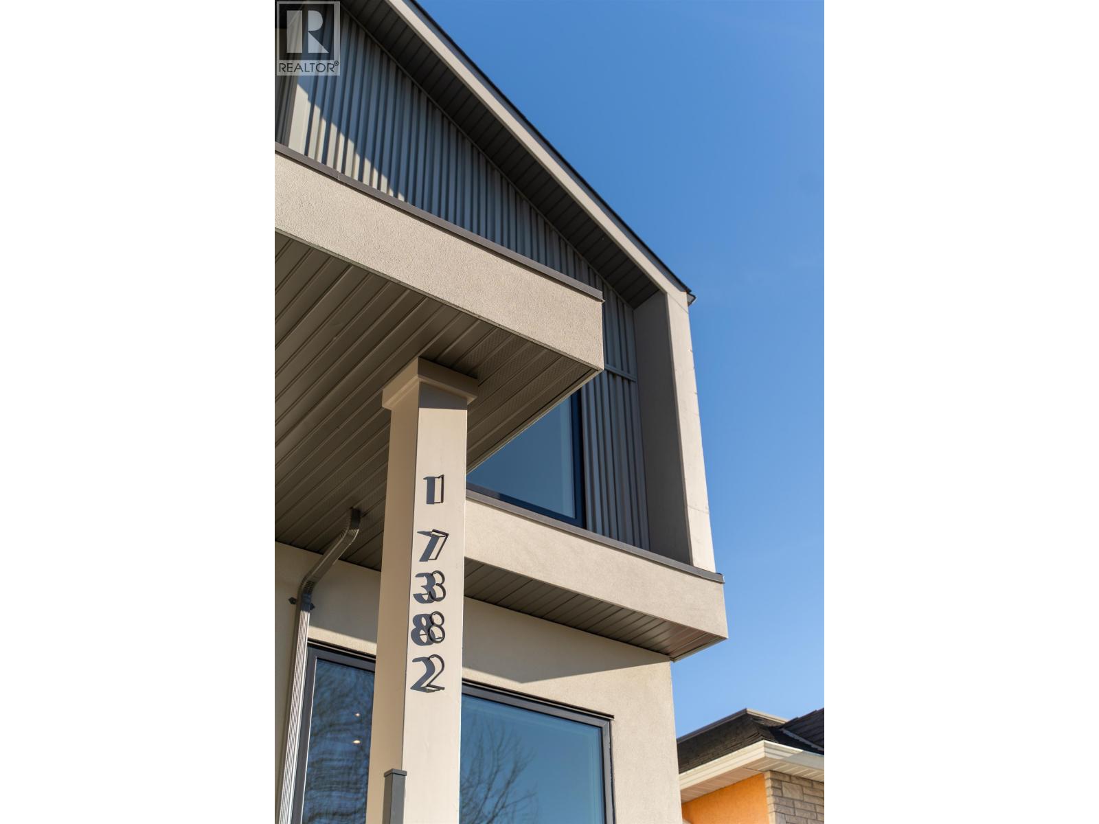 7382 Maple Street, Vancouver, British Columbia  V6P 5P7 - Photo 3 - R3076847