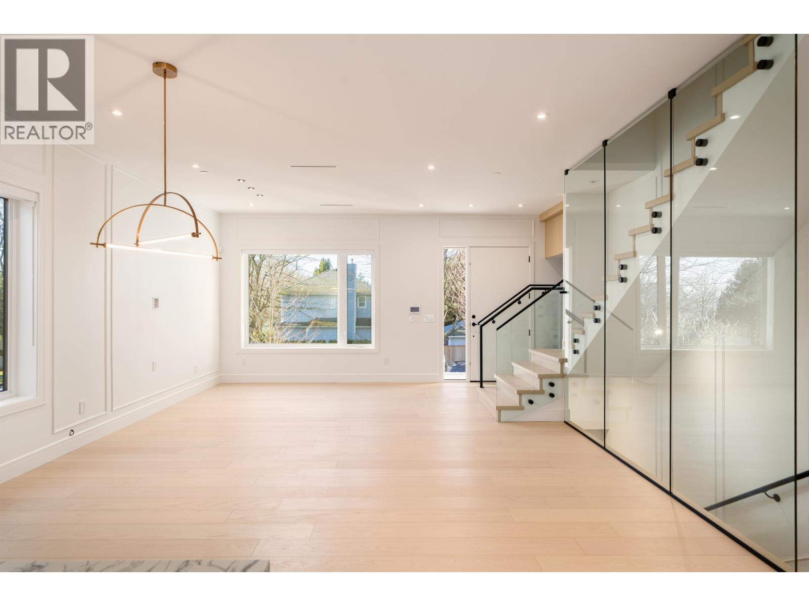 7382 Maple Street, Vancouver, British Columbia  V6P 5P7 - Photo 12 - R3076847