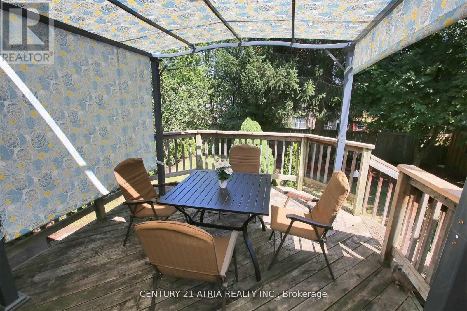 16 Brightbay Crescent, Markham, Ontario  L3T 1C1 - Photo 5 - N12715110