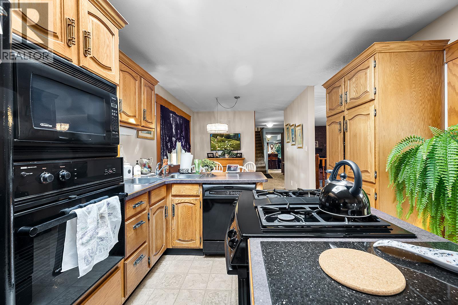 1804 13th Avenue S, Cranbrook, British Columbia  V1C 5Y2 - Photo 28 - 10373435