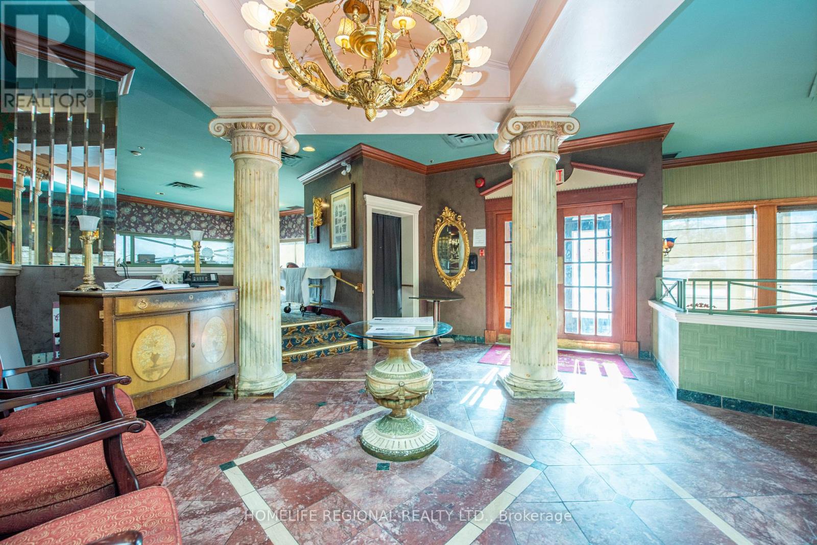 6905 Millcreek Drive, Mississauga, Ontario  L5N 6A3 - Photo 14 - W12715242