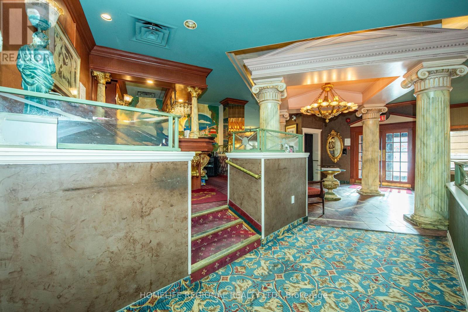 6905 Millcreek Drive, Mississauga, Ontario  L5N 6A3 - Photo 16 - W12715242