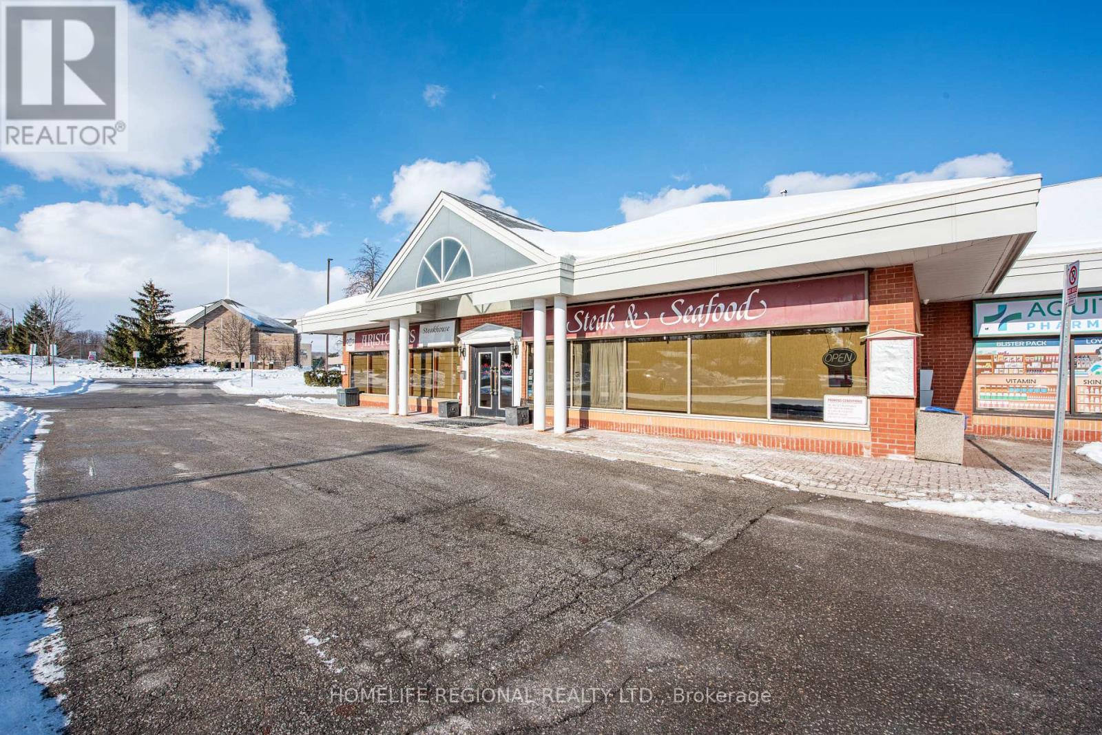 6905 Millcreek Drive, Mississauga, Ontario  L5N 6A3 - Photo 3 - W12715242