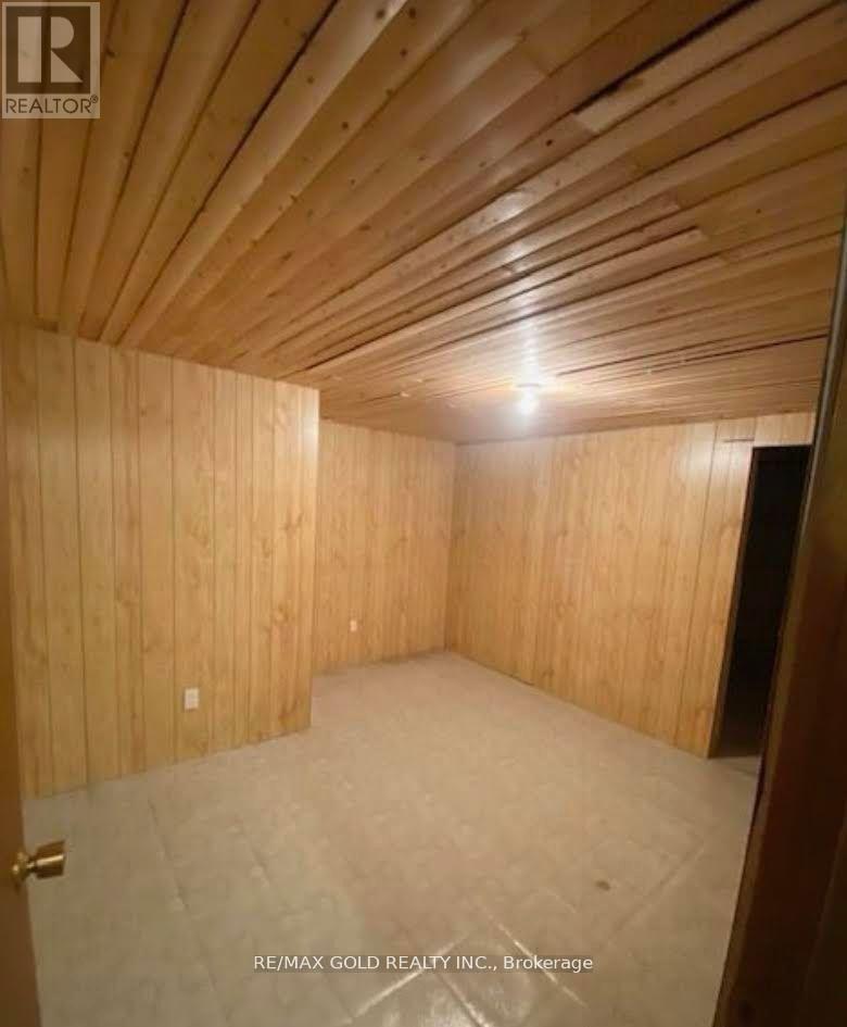 30 Blackthorn Lane, Brampton, Ontario  L6V 3K8 - Photo 12 - W12715290