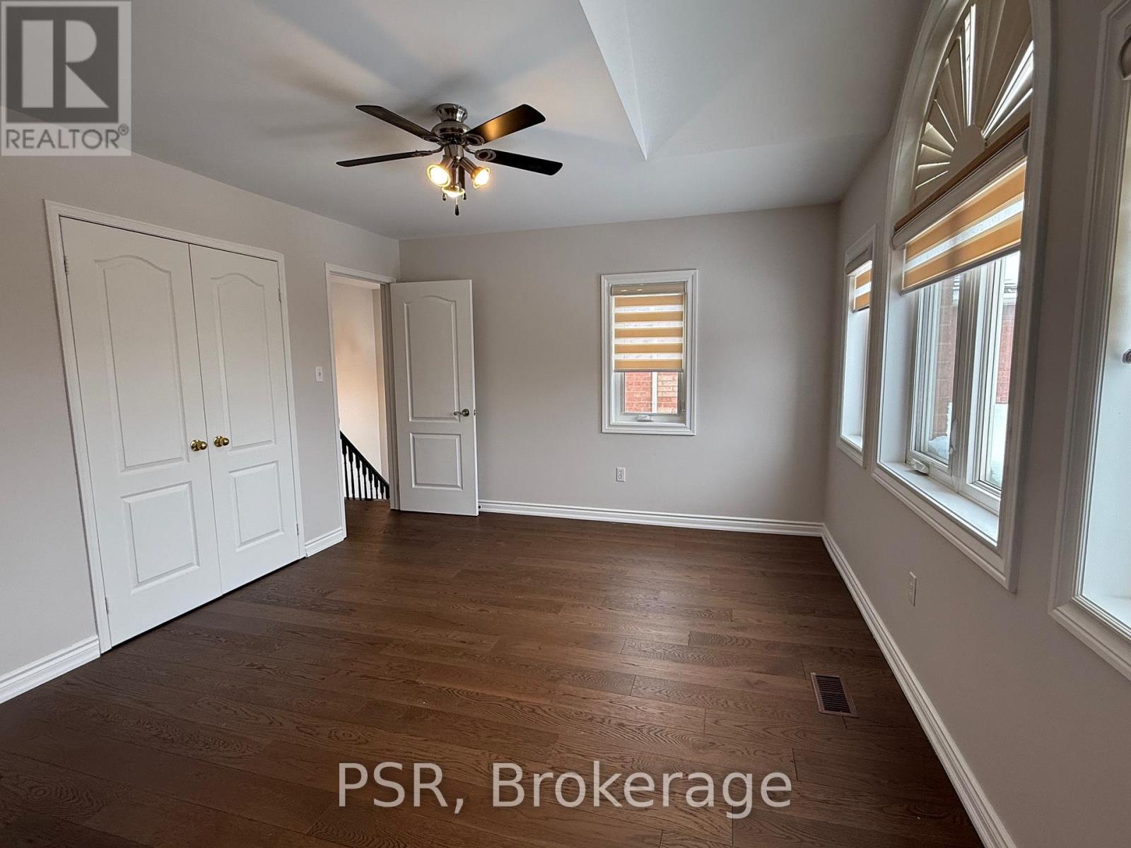 Upper - 5510 Red Brush Drive, Mississauga, Ontario  L4Z 4A7 - Photo 10 - W12715380