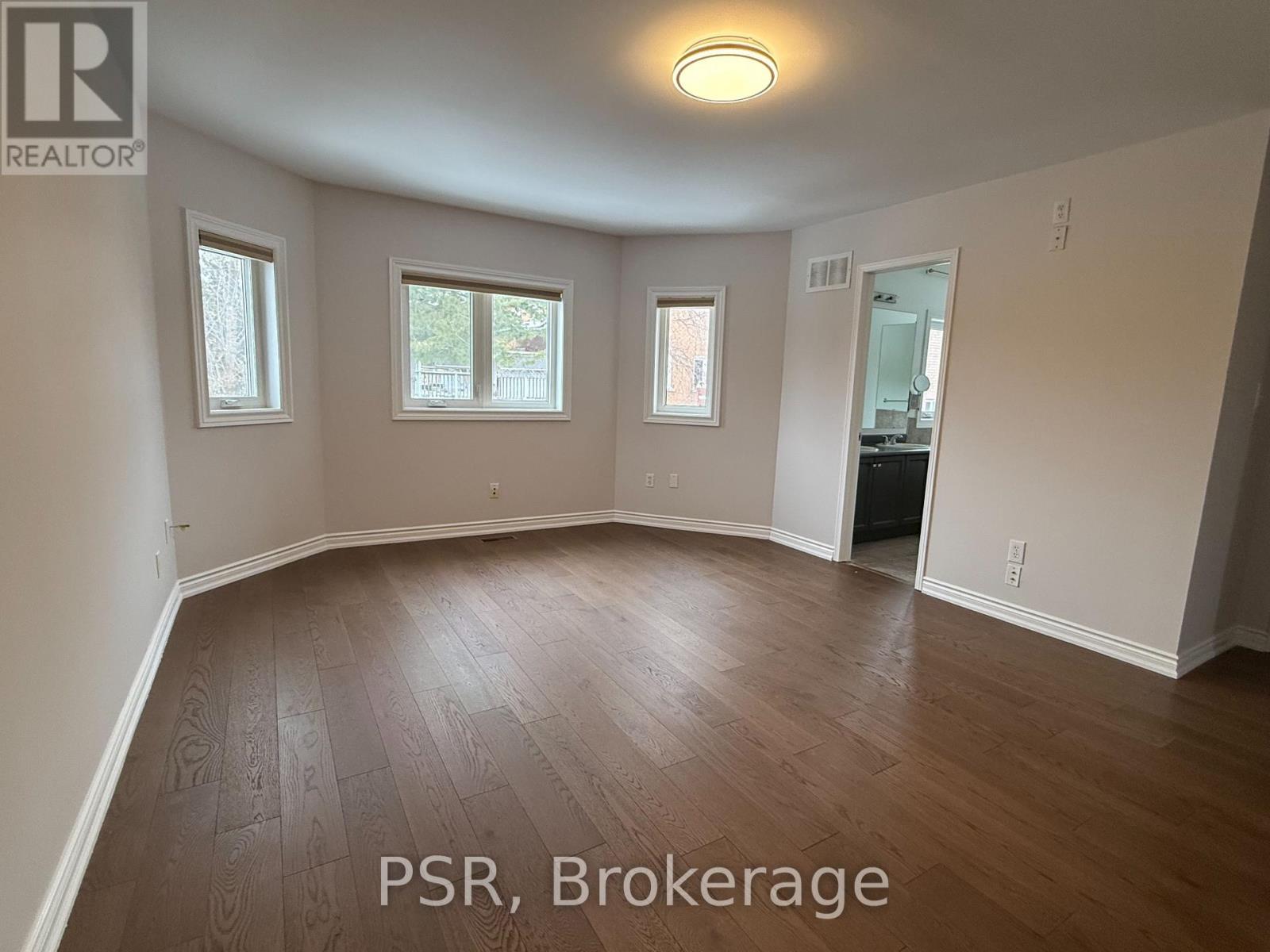 Upper - 5510 Red Brush Drive, Mississauga, Ontario  L4Z 4A7 - Photo 13 - W12715380