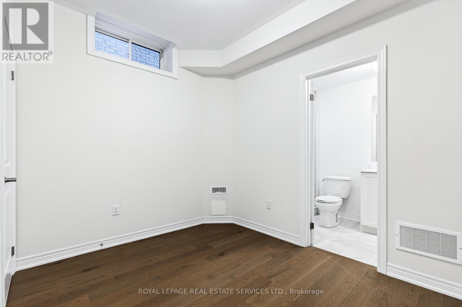 Unit 2 - 3211 Sixth Line, Oakville, Ontario  L6H 0V8 - Photo 25 - W12715388