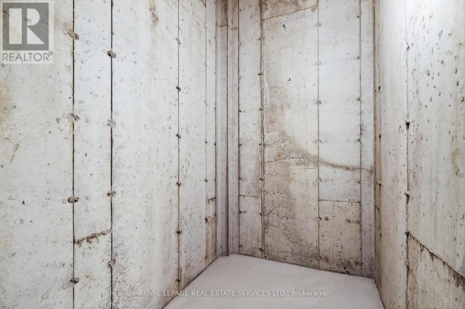 Unit 2 - 3211 Sixth Line, Oakville, Ontario  L6H 0V8 - Photo 35 - W12715388