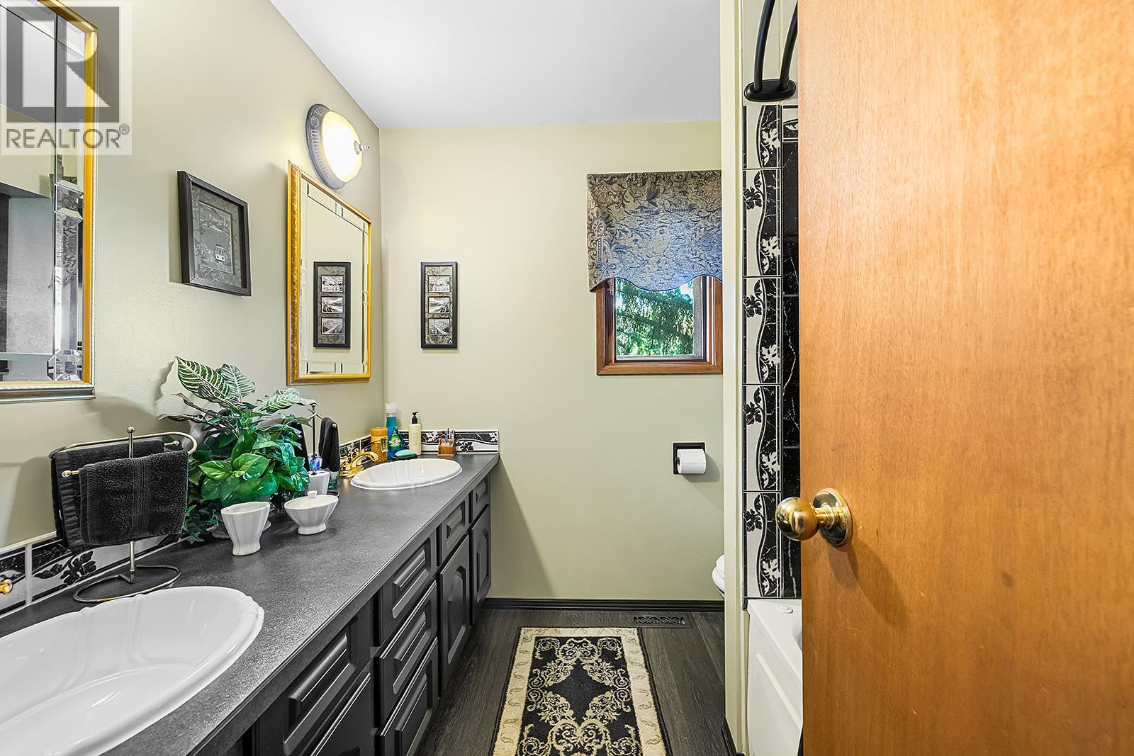 1804 13th Avenue S, Cranbrook, British Columbia  V1C 5Y2 - Photo 58 - 10373435