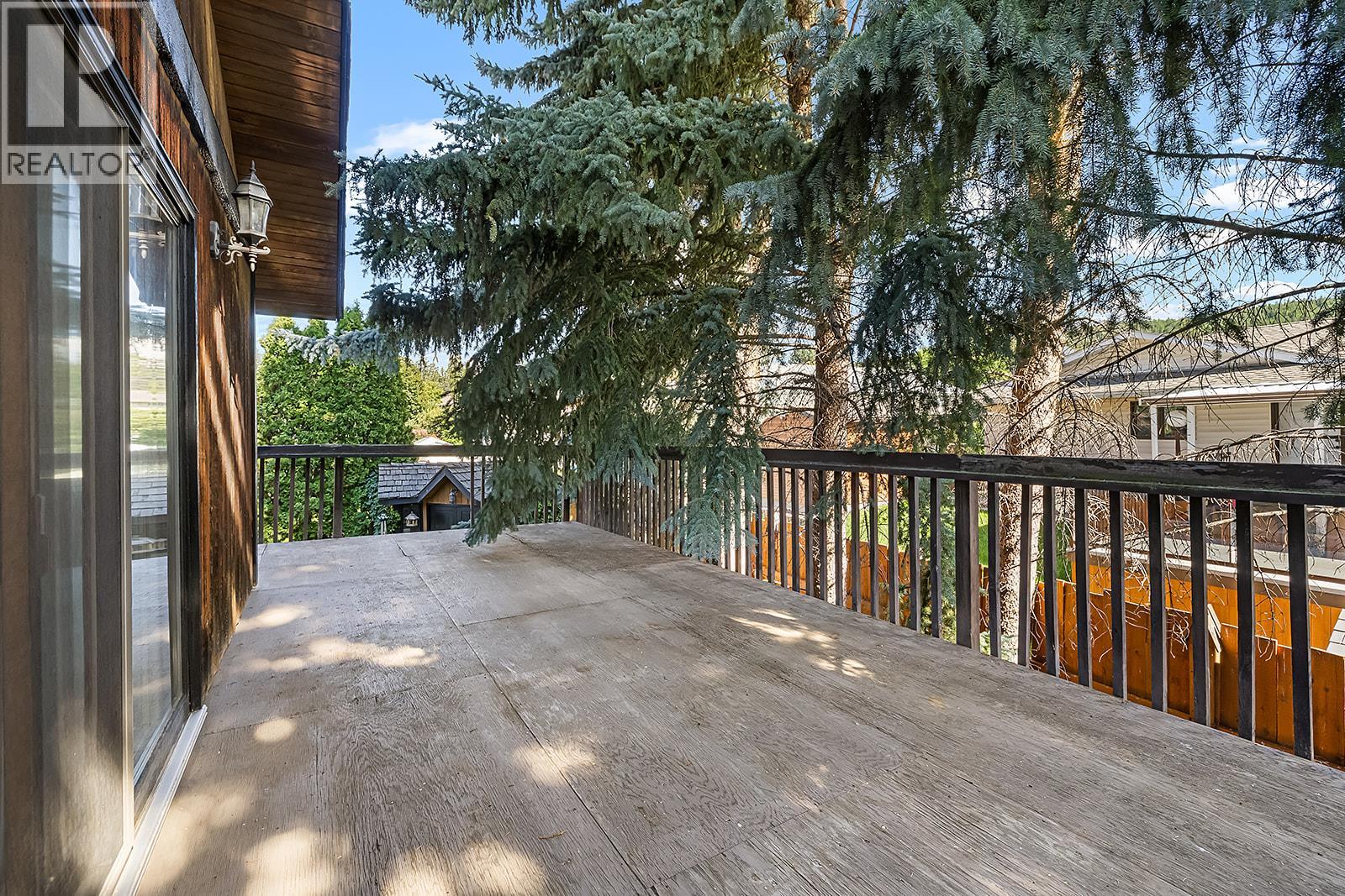 1804 13th Avenue S, Cranbrook, British Columbia  V1C 5Y2 - Photo 65 - 10373435