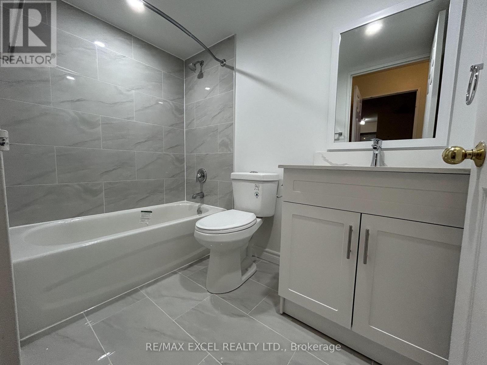 908 - 35 Empress Avenue, Toronto, Ontario  M2N 6T3 - Photo 2 - C12712976