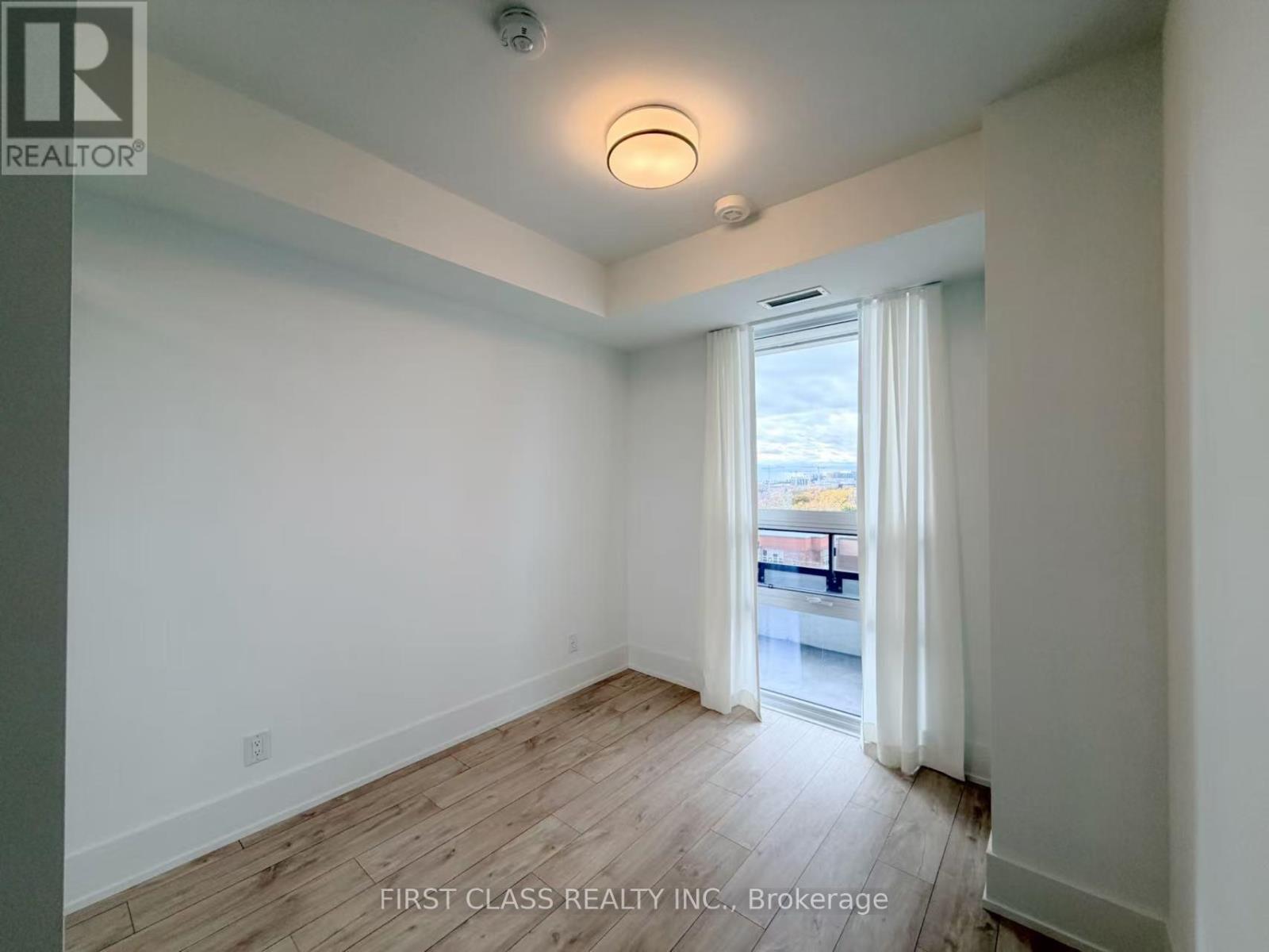 909 - 115 Denison Avenue, Toronto, Ontario  M5T 0E6 - Photo 9 - C12715084