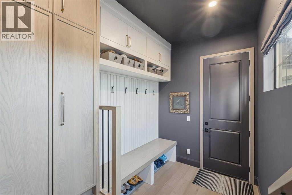 2040 56 Avenue Sw, Calgary, Alberta  T3E 1M8 - Photo 27 - A2280518