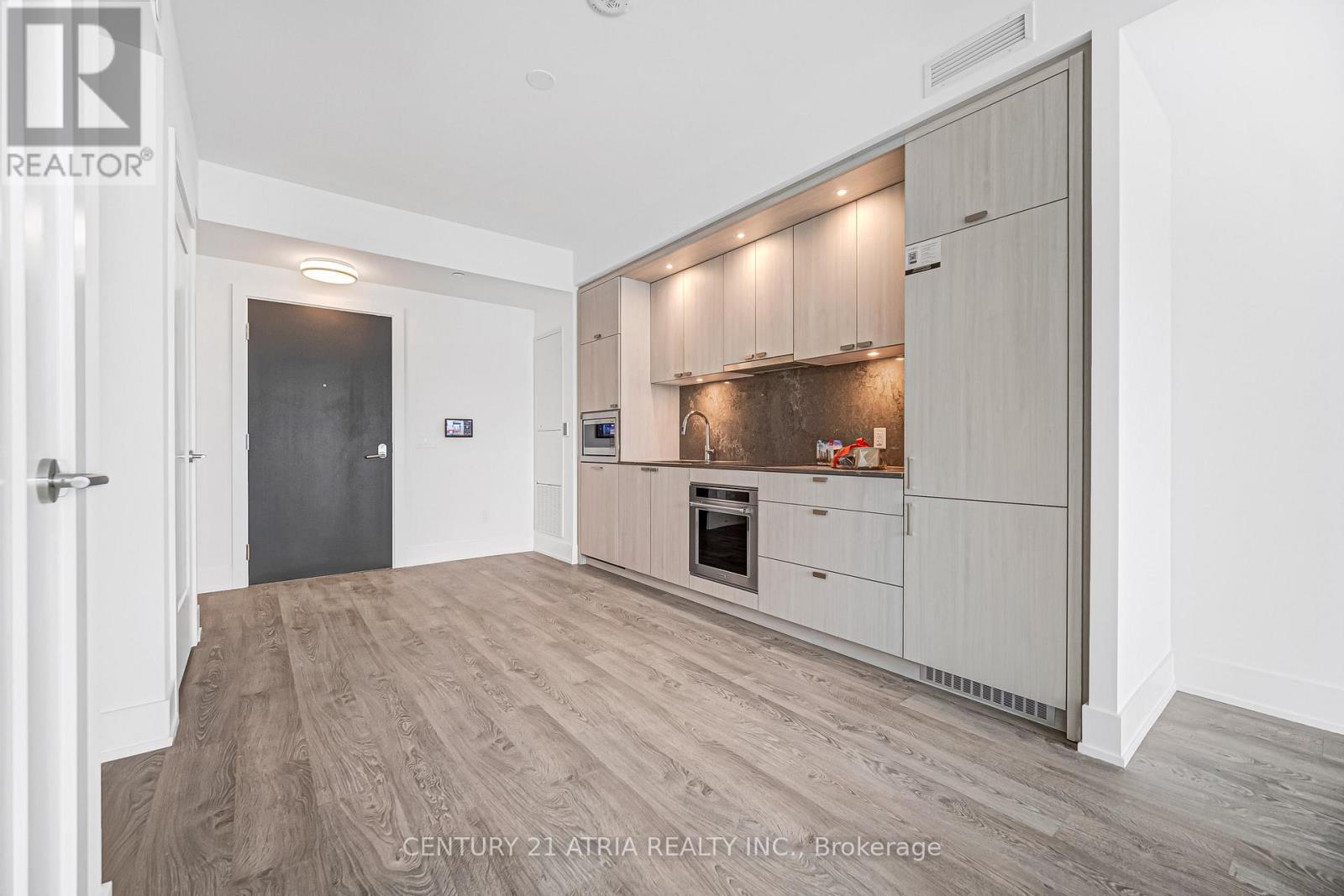 217 - 259 The Kingsway, Toronto, Ontario  M9A 0G2 - Photo 9 - W12708328