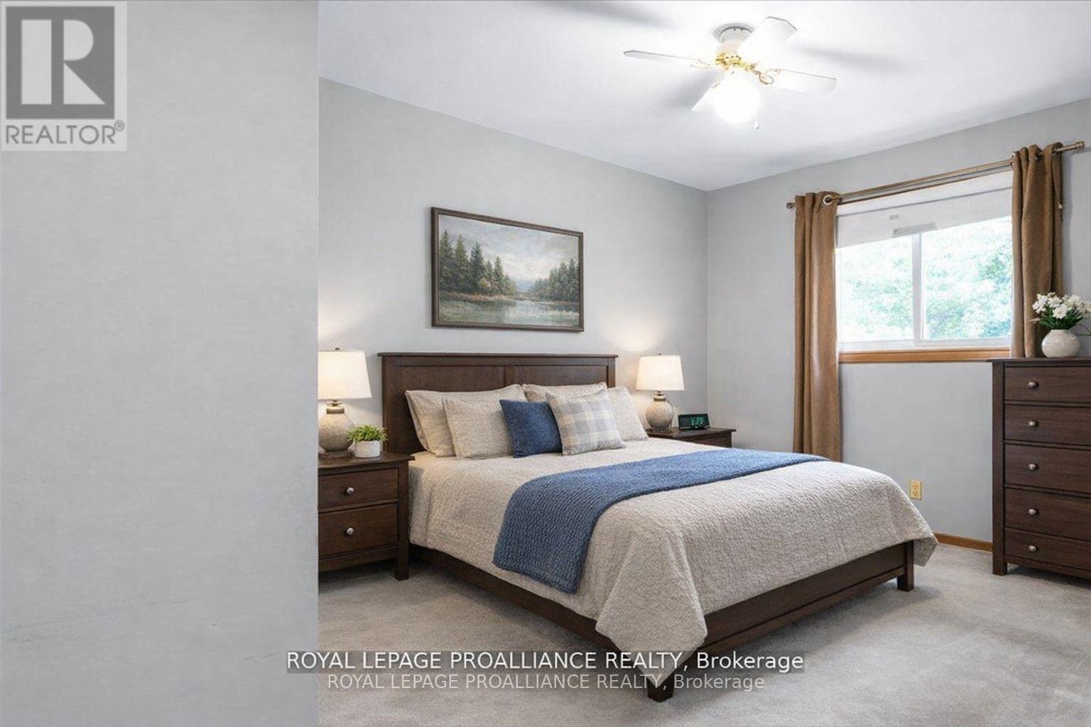 14 Connolly Avenue, Quinte West, Ontario  K8V 5T4 - Photo 11 - X12712746