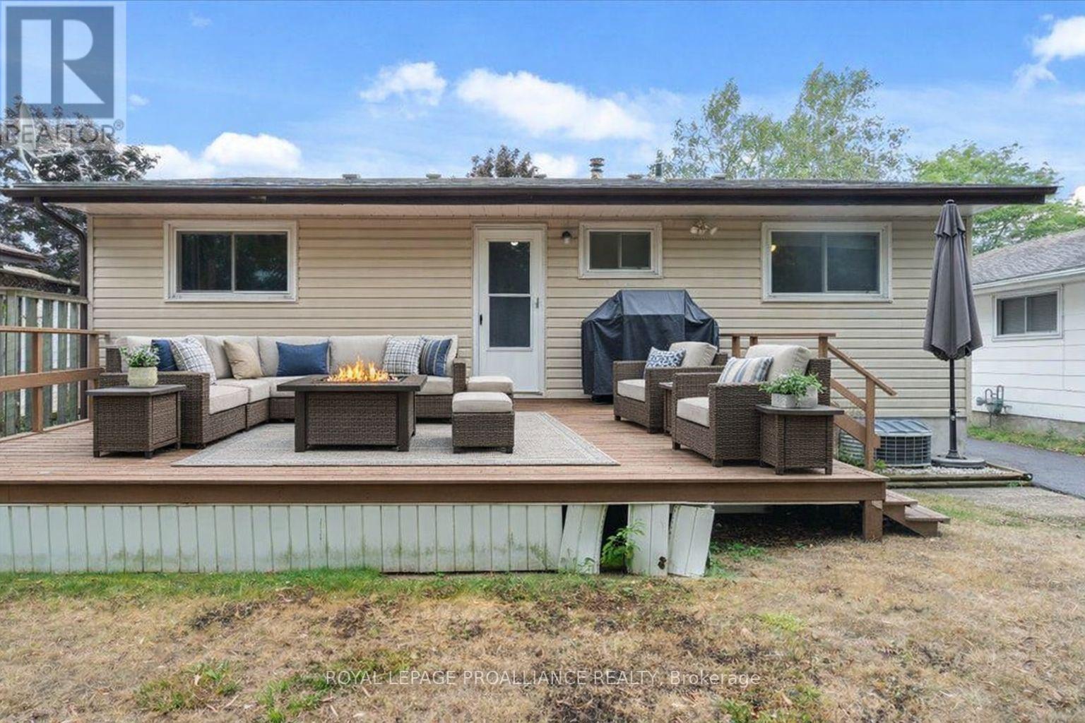 14 Connolly Avenue, Quinte West, Ontario  K8V 5T4 - Photo 39 - X12712746