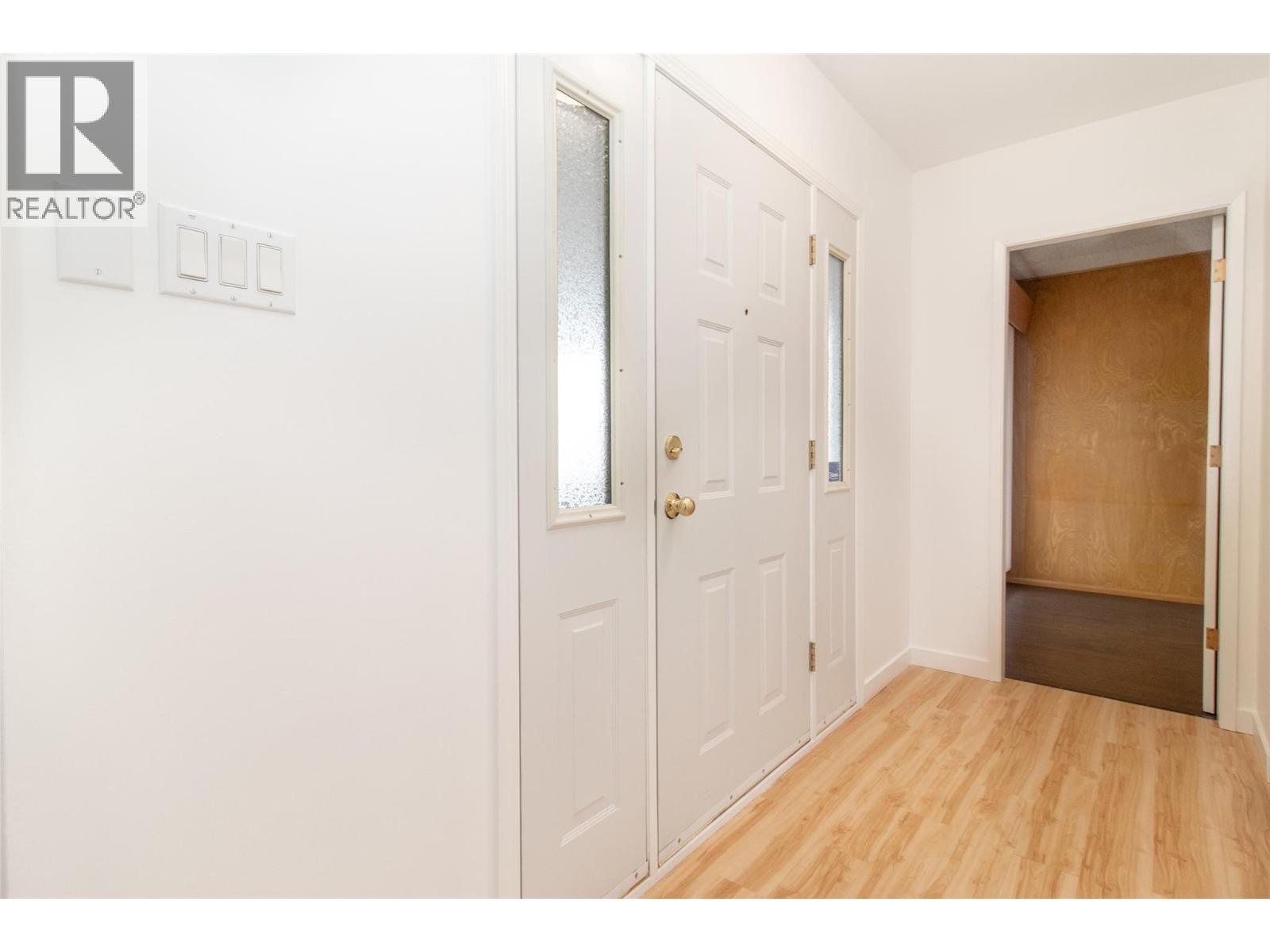 4829 Lakeshore Road, Kelowna, British Columbia  V1W 4H6 - Photo 31 - 10372995