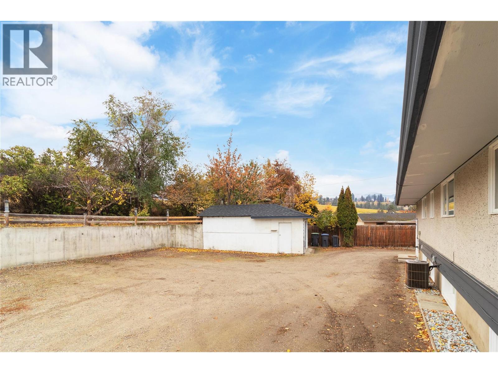 4829 Lakeshore Road, Kelowna, British Columbia  V1W 4H6 - Photo 57 - 10372995