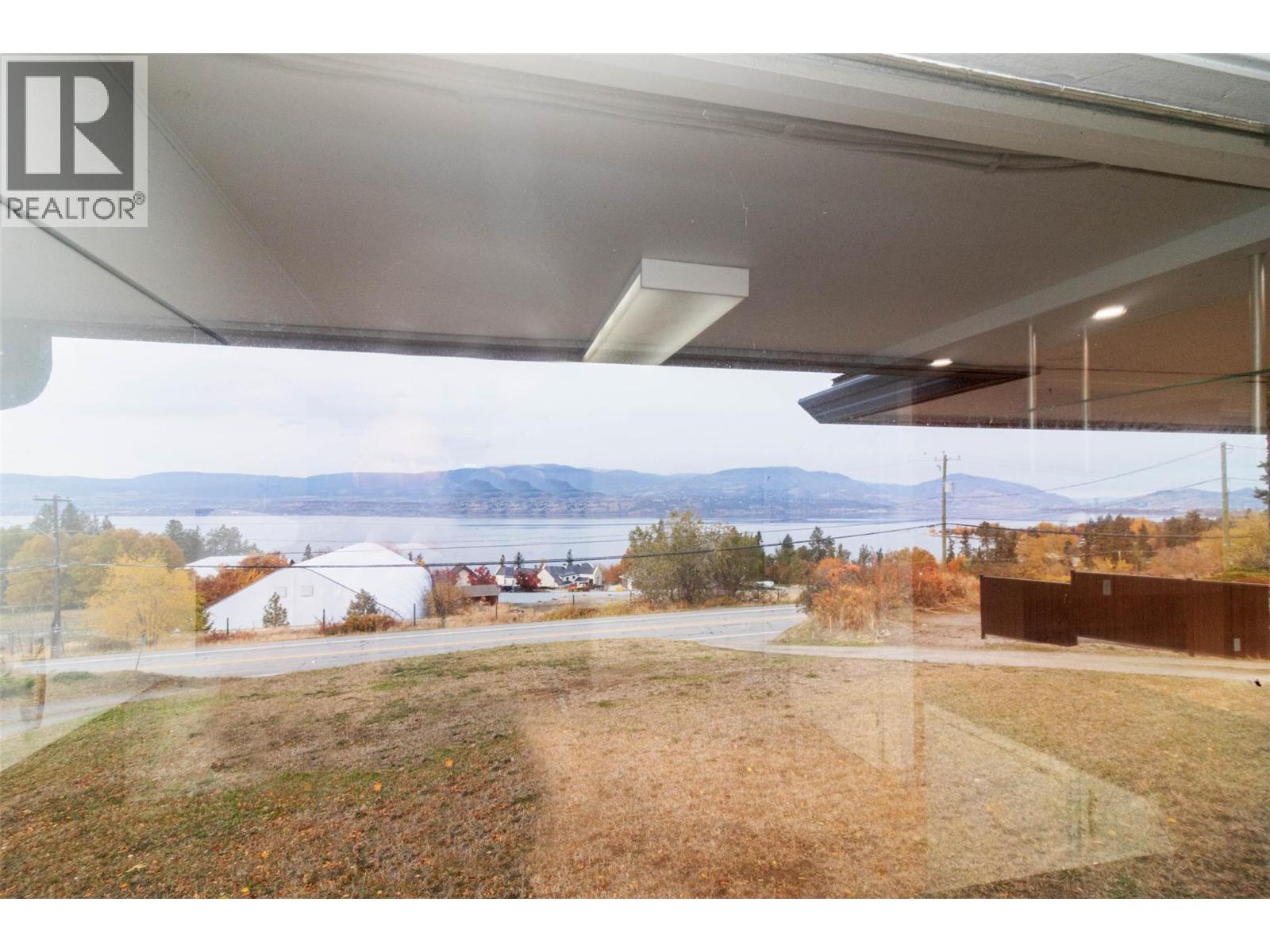 4829 Lakeshore Road, Kelowna, British Columbia  V1W 4H6 - Photo 54 - 10372995