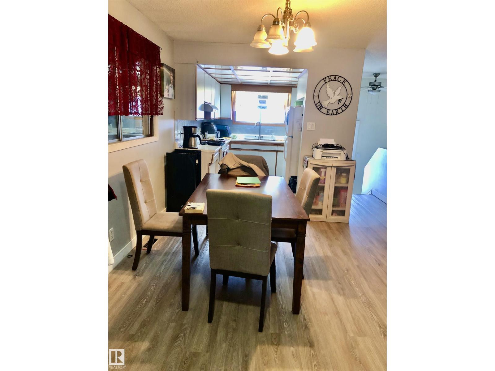 5230 47 Av, Vegreville, Alberta  T9C 1N2 - Photo 4 - E4470593