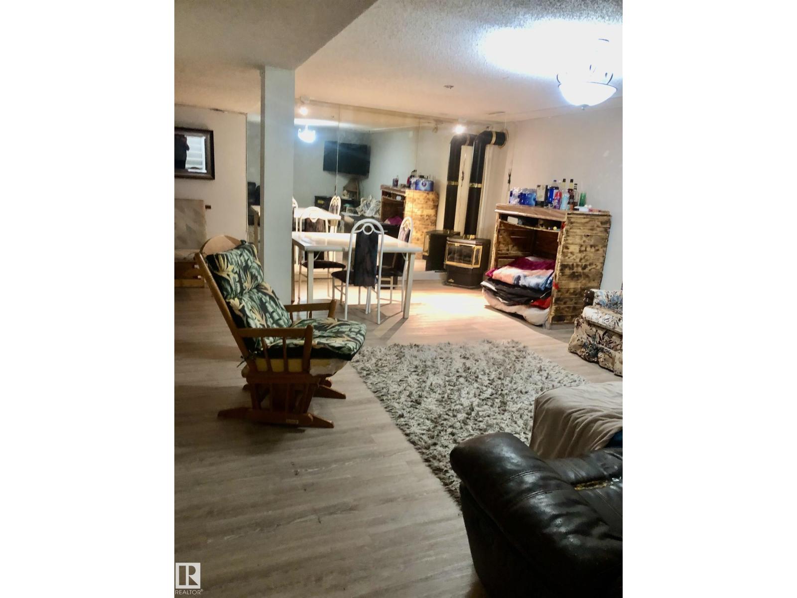 5230 47 Av, Vegreville, Alberta  T9C 1N2 - Photo 12 - E4470593