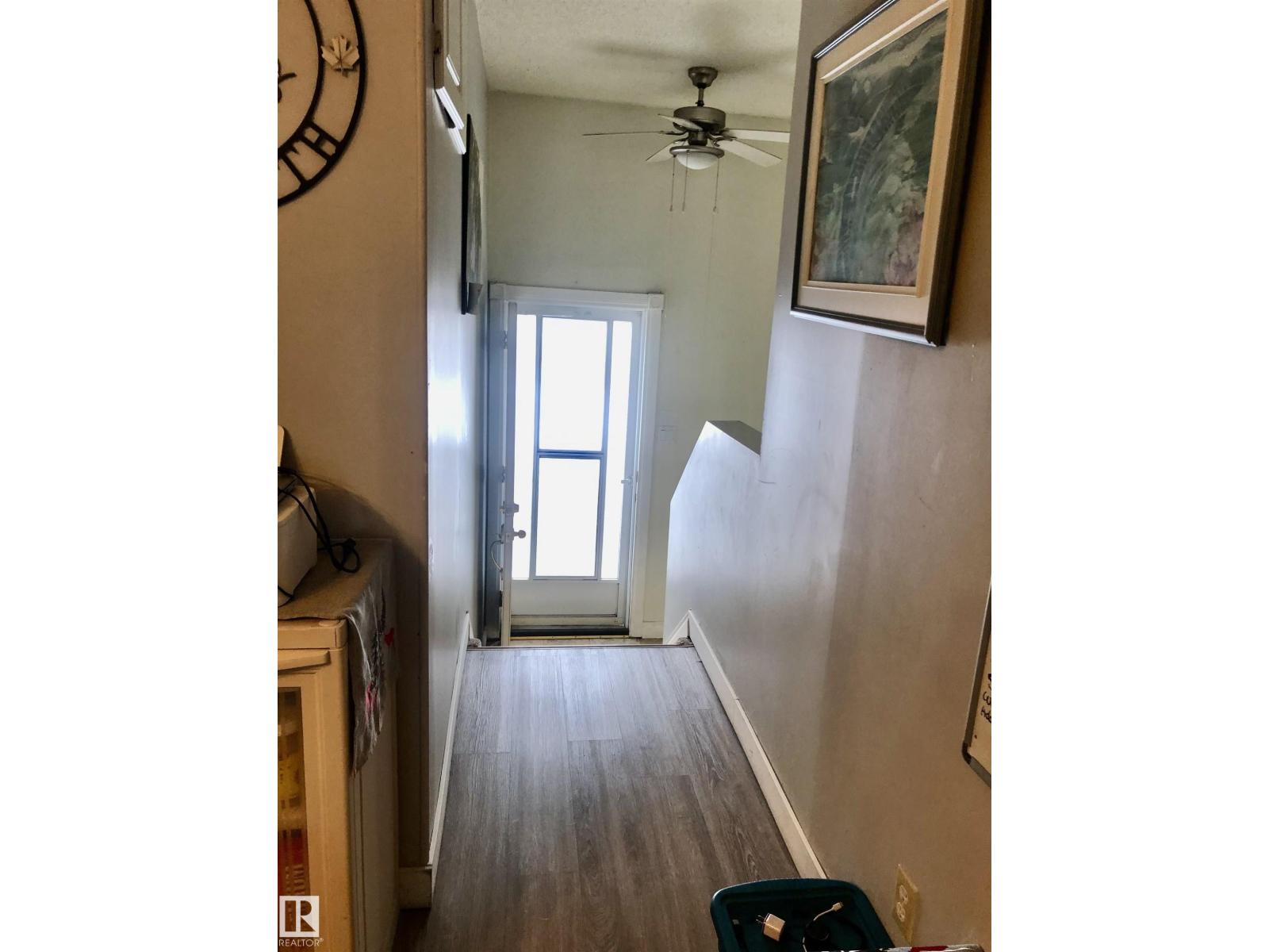 5230 47 Av, Vegreville, Alberta  T9C 1N2 - Photo 11 - E4470593