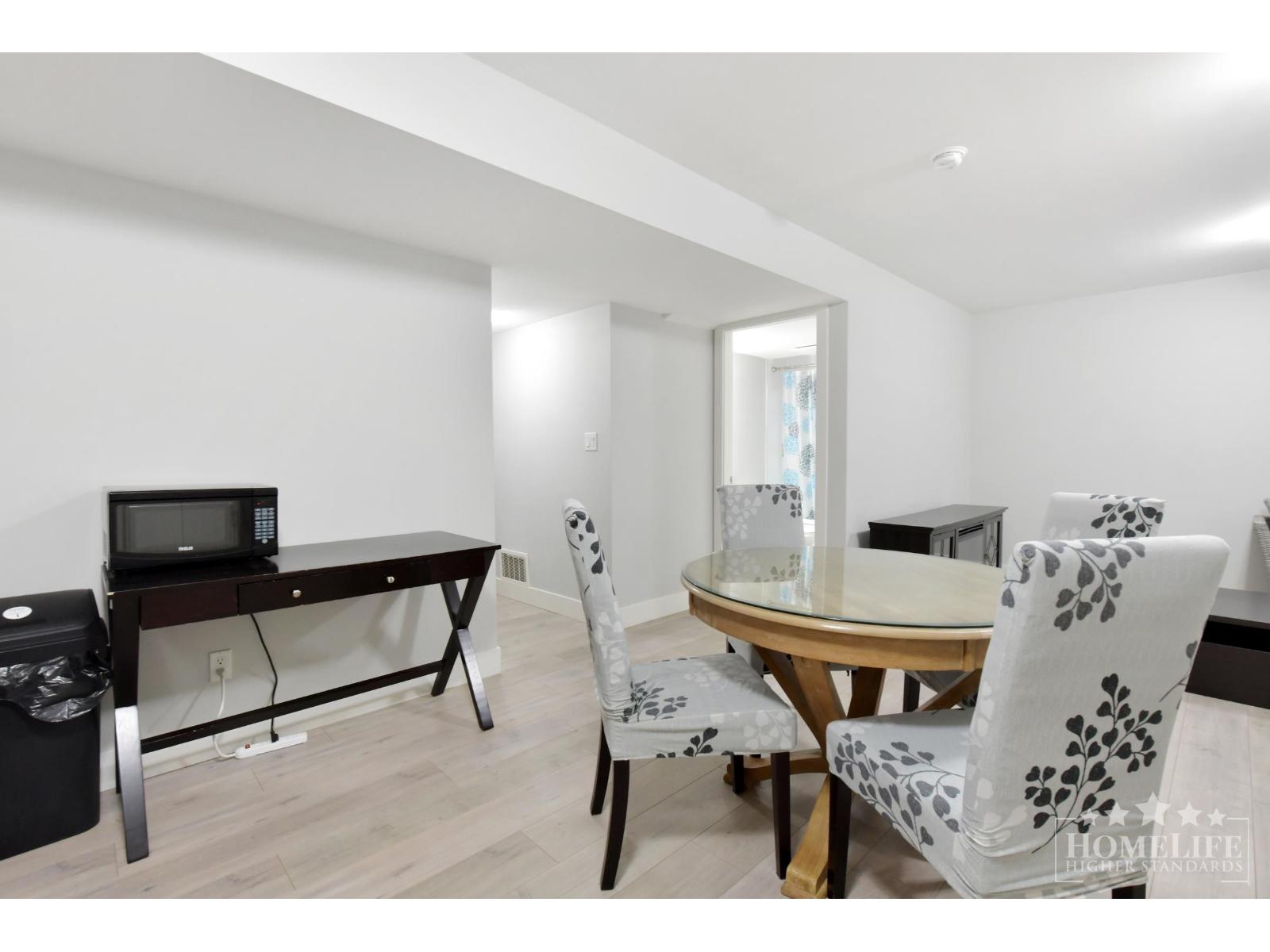 Basement 6125 146 Street, Surrey, British Columbia  V3S 3A1 - Photo 10 - R3081628