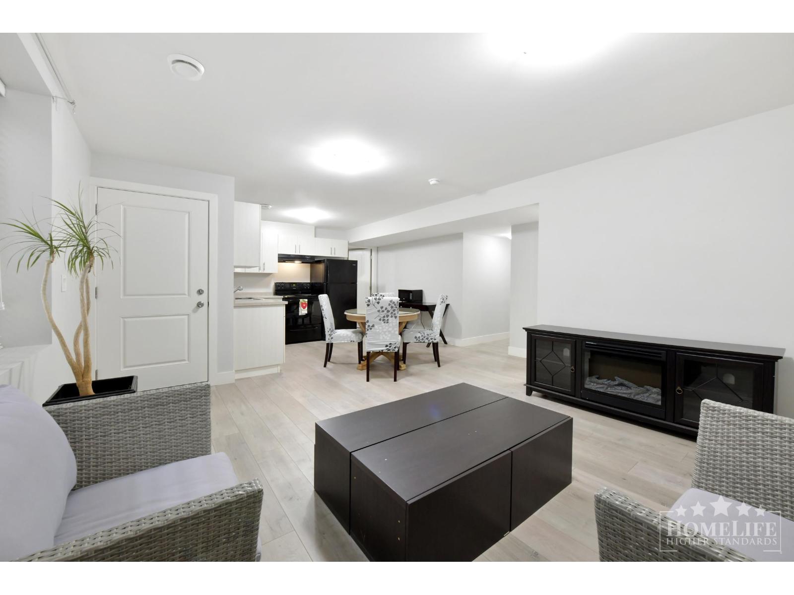 Basement 6125 146 Street, Surrey, British Columbia  V3S 3A1 - Photo 4 - R3081628