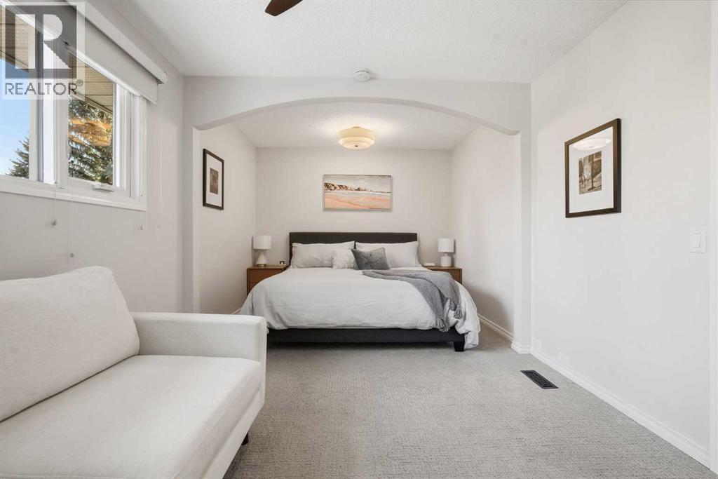 120 Canata Close Sw, Calgary, Alberta  T2W 1P7 - Photo 14 - A2280620