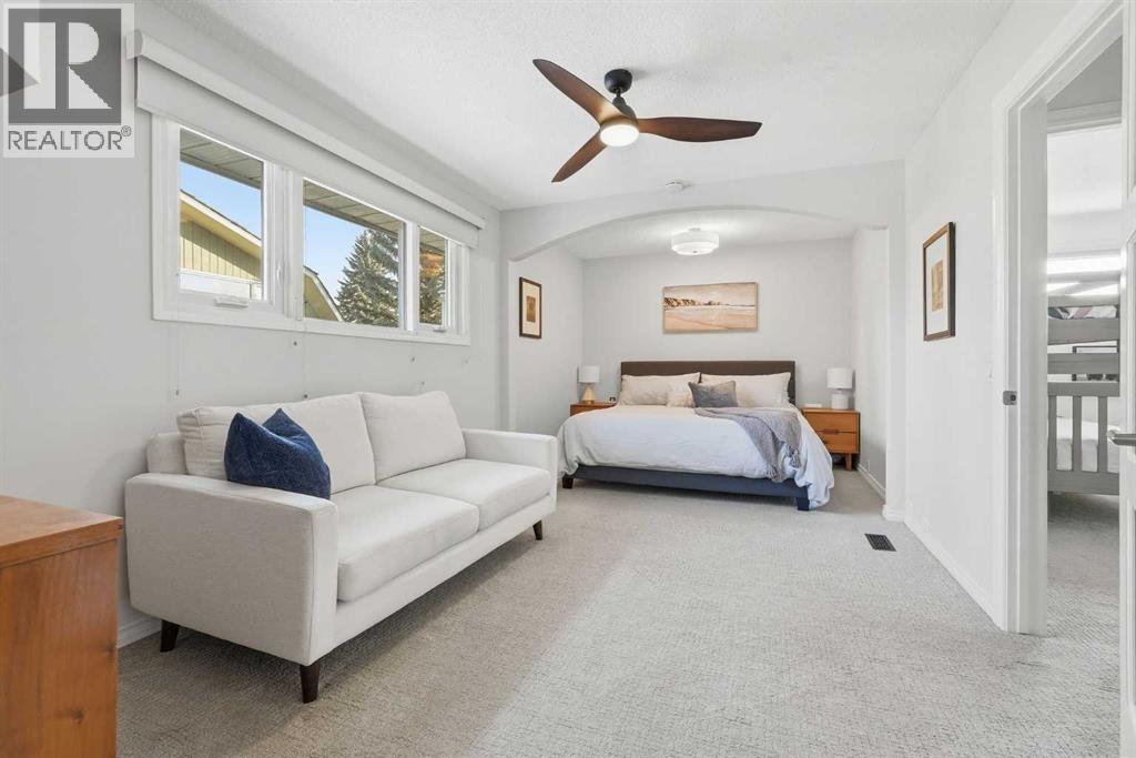 120 Canata Close Sw, Calgary, Alberta  T2W 1P7 - Photo 16 - A2280620