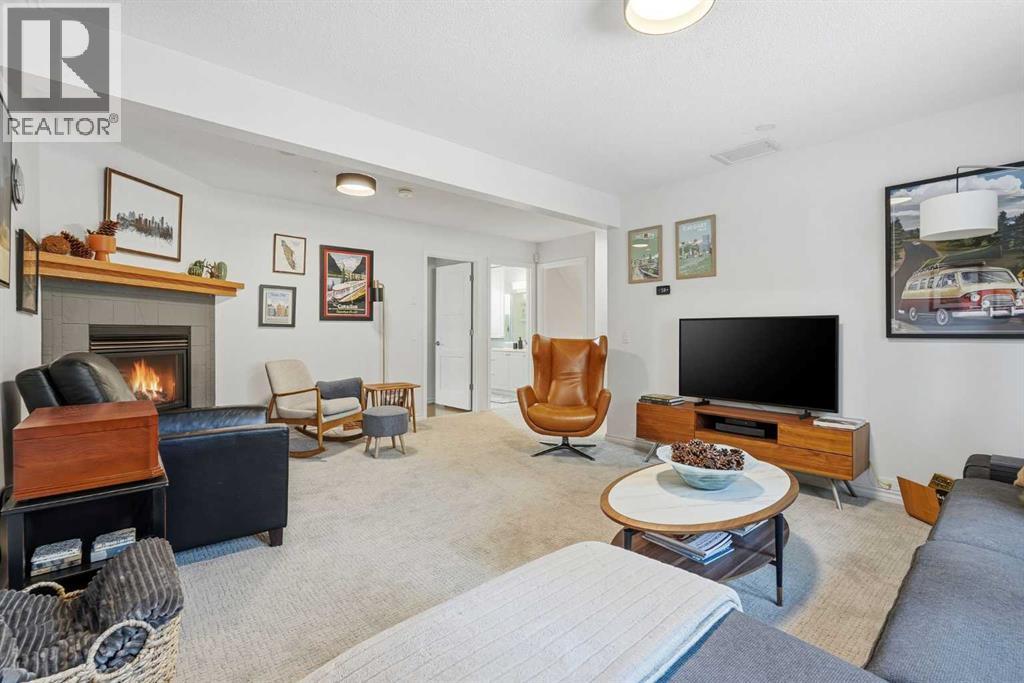 120 Canata Close Sw, Calgary, Alberta  T2W 1P7 - Photo 24 - A2280620