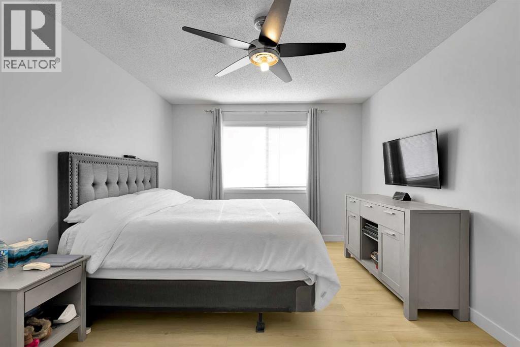 60 Saddlecrest Green Ne, Calgary, Alberta  T3J 5N5 - Photo 16 - A2280623