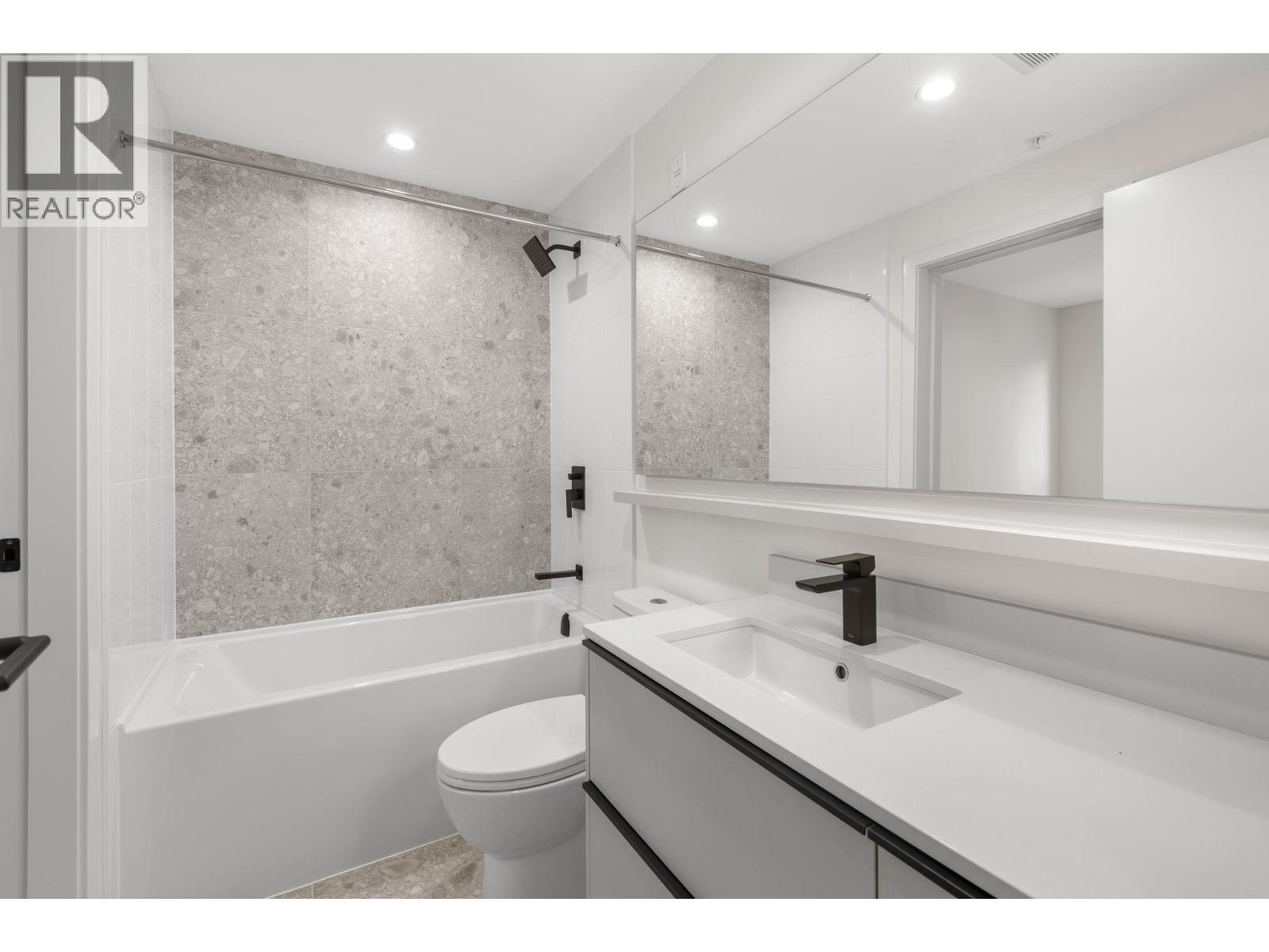 213 2015 St. Johns Street, Port Moody, British Columbia  V3H 0N5 - Photo 24 - R3081560