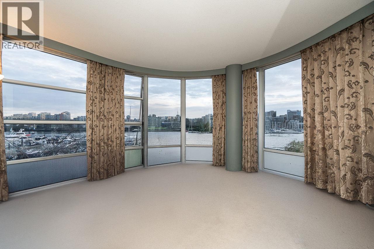 122 1228 Marinaside Crescent, Vancouver, British Columbia  V6Z 2W4 - Photo 11 - R3081565