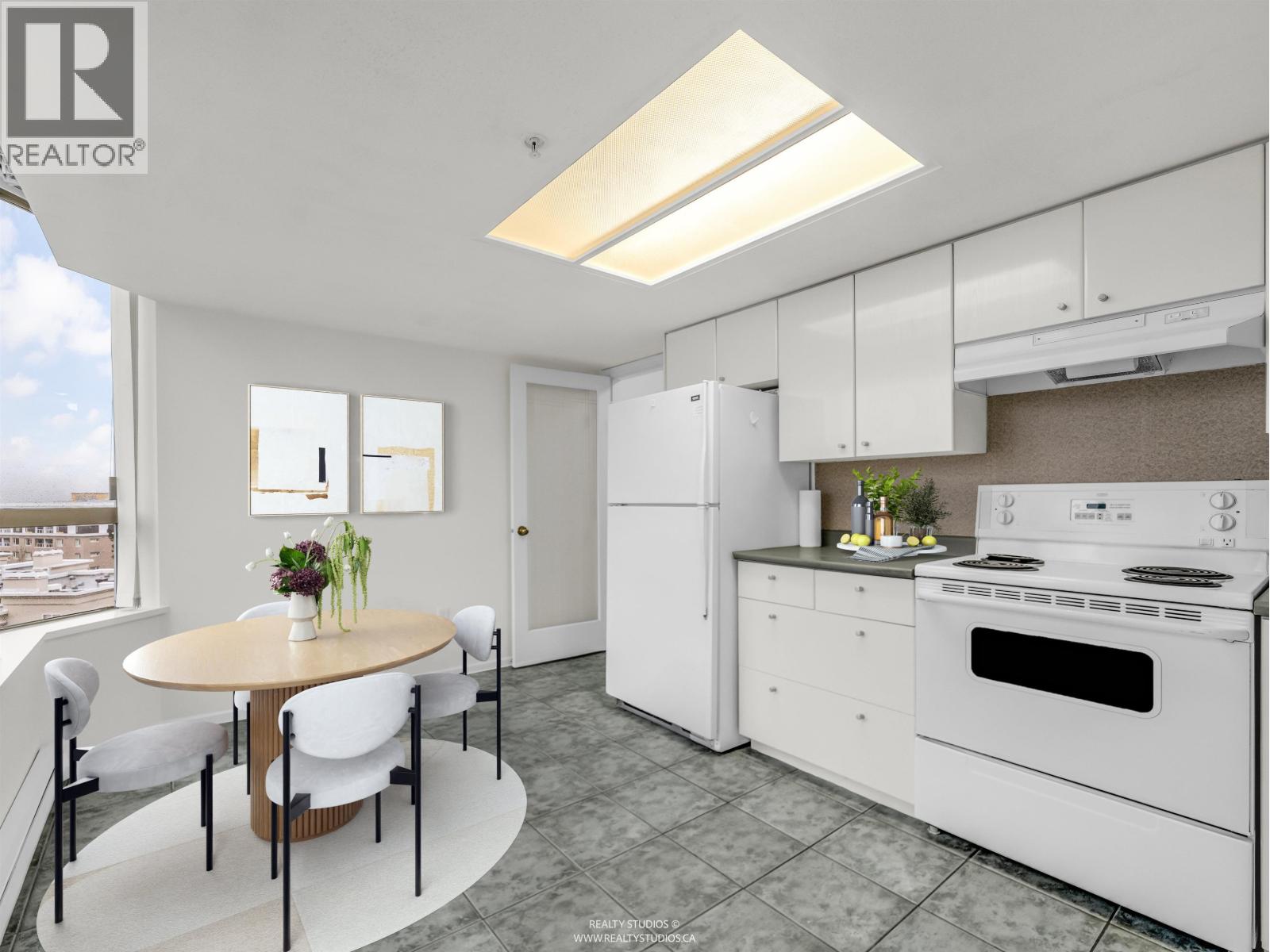 907 1196 Pipeline Road, Coquitlam, British Columbia  V3B 7Z6 - Photo 11 - R3081574