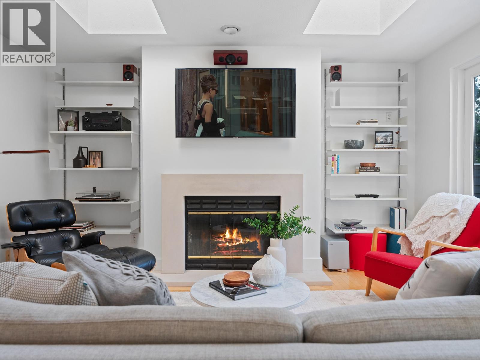 2343 W 7th Avenue, Vancouver, British Columbia  V6K 1Y4 - Photo 3 - R3081592