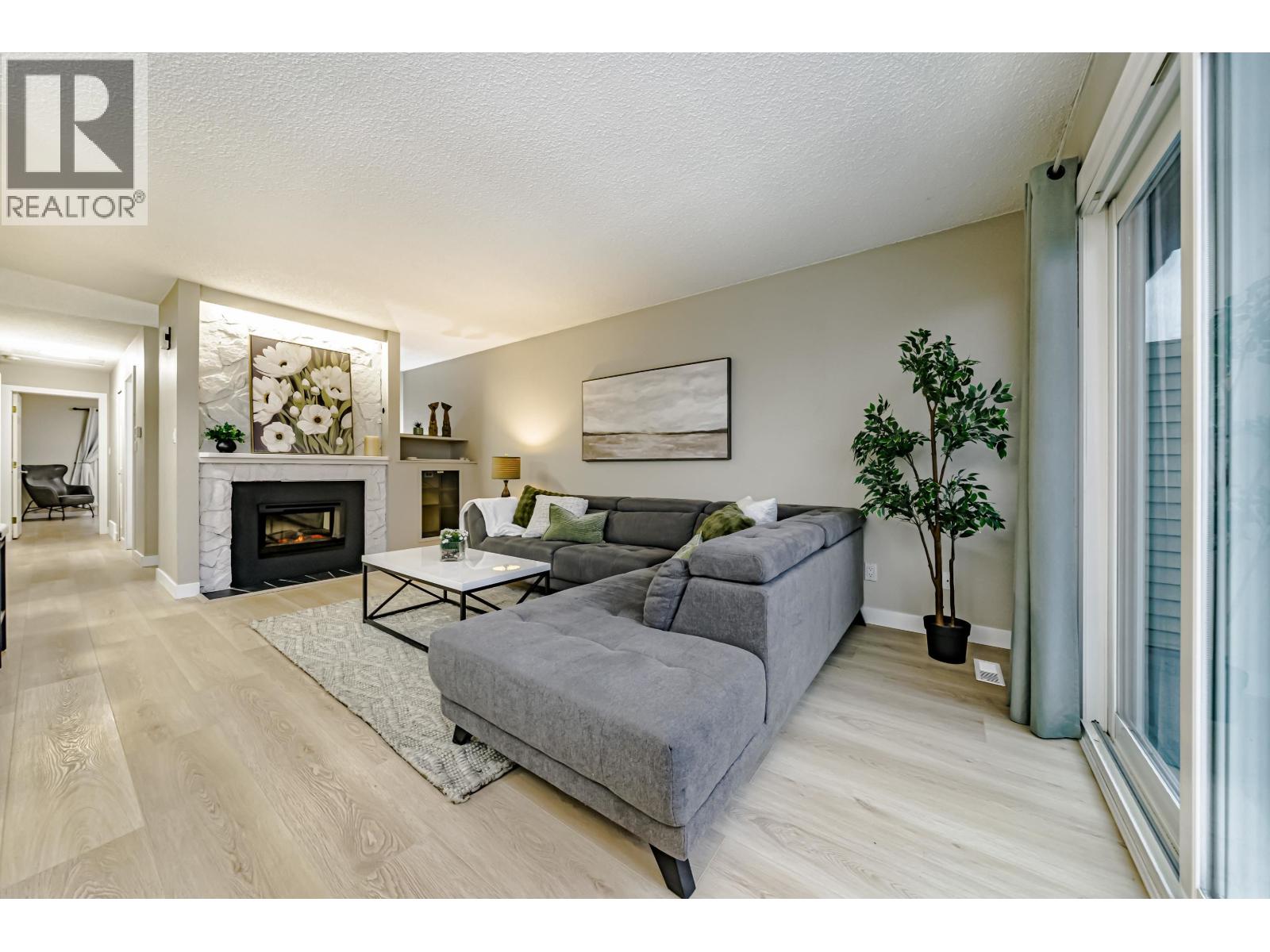 1436 Pitt River Road, Port Coquitlam, British Columbia  V3C 1N7 - Photo 5 - R3081602