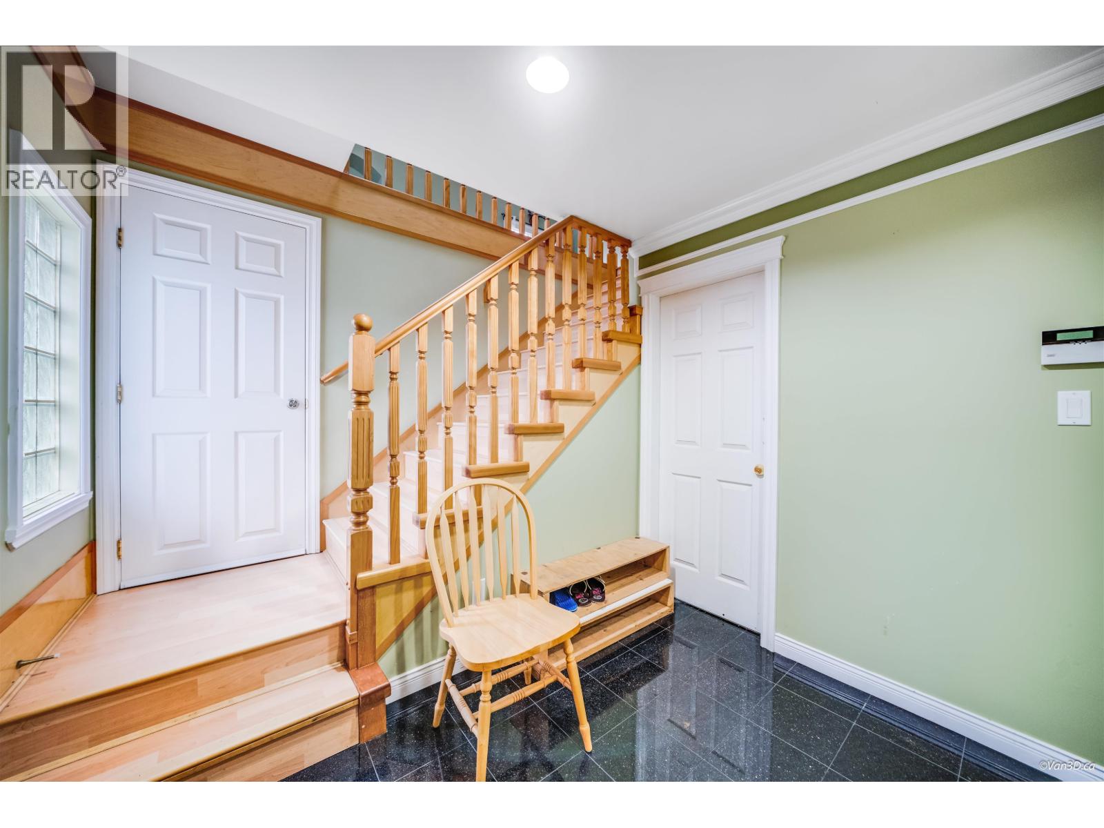 742 E 51st Avenue, Vancouver, British Columbia  V5X 1E3 - Photo 4 - R3081573