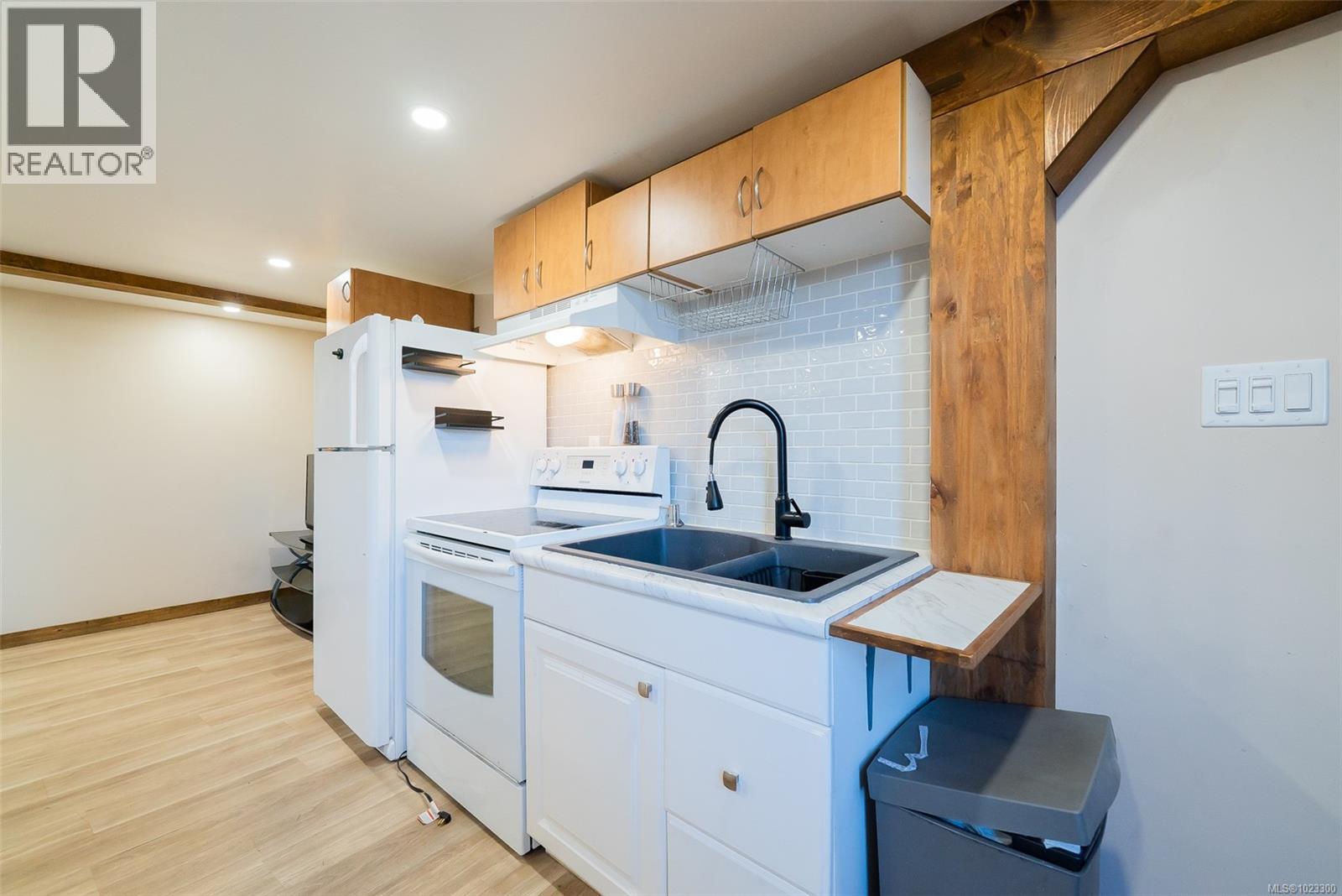 3134 Robin Hood Dr, Nanaimo, British Columbia  V9J 1P1 - Photo 34 - 1023300