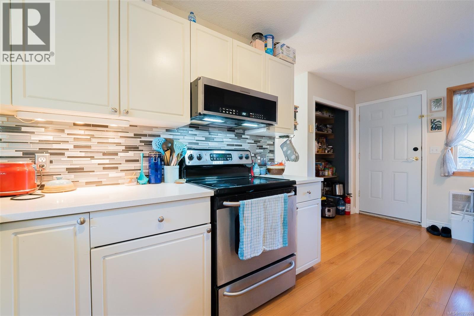 3134 Robin Hood Dr, Nanaimo, British Columbia  V9J 1P1 - Photo 13 - 1023300