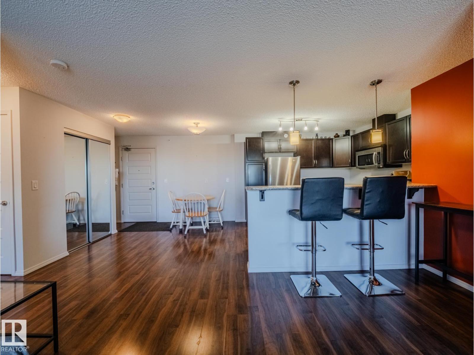 #409 6070 Schonsee Wy Nw, Edmonton, Alberta  T5Z 0G8 - Photo 2 - E4470594