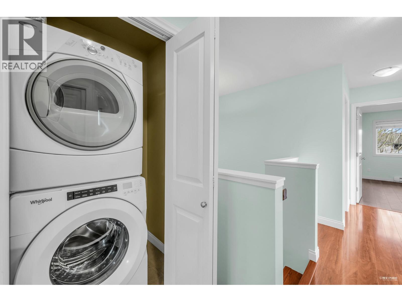 Listing Picture 23 of 27 : 1 8311 NO. 2 ROAD, Richmond / 烈治文 - 魯藝地產 Yvonne Lu Group - MLS Medallion Club Member