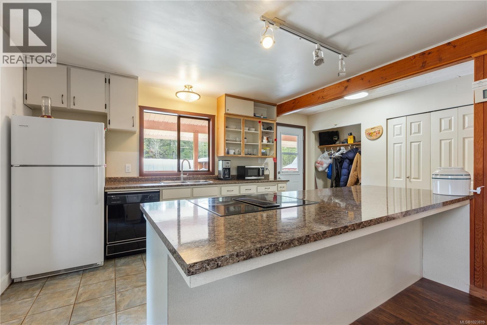 6499 Fitzgerald Rd, Merville, British Columbia  V9J 1M7 - Photo 72 - 1023819