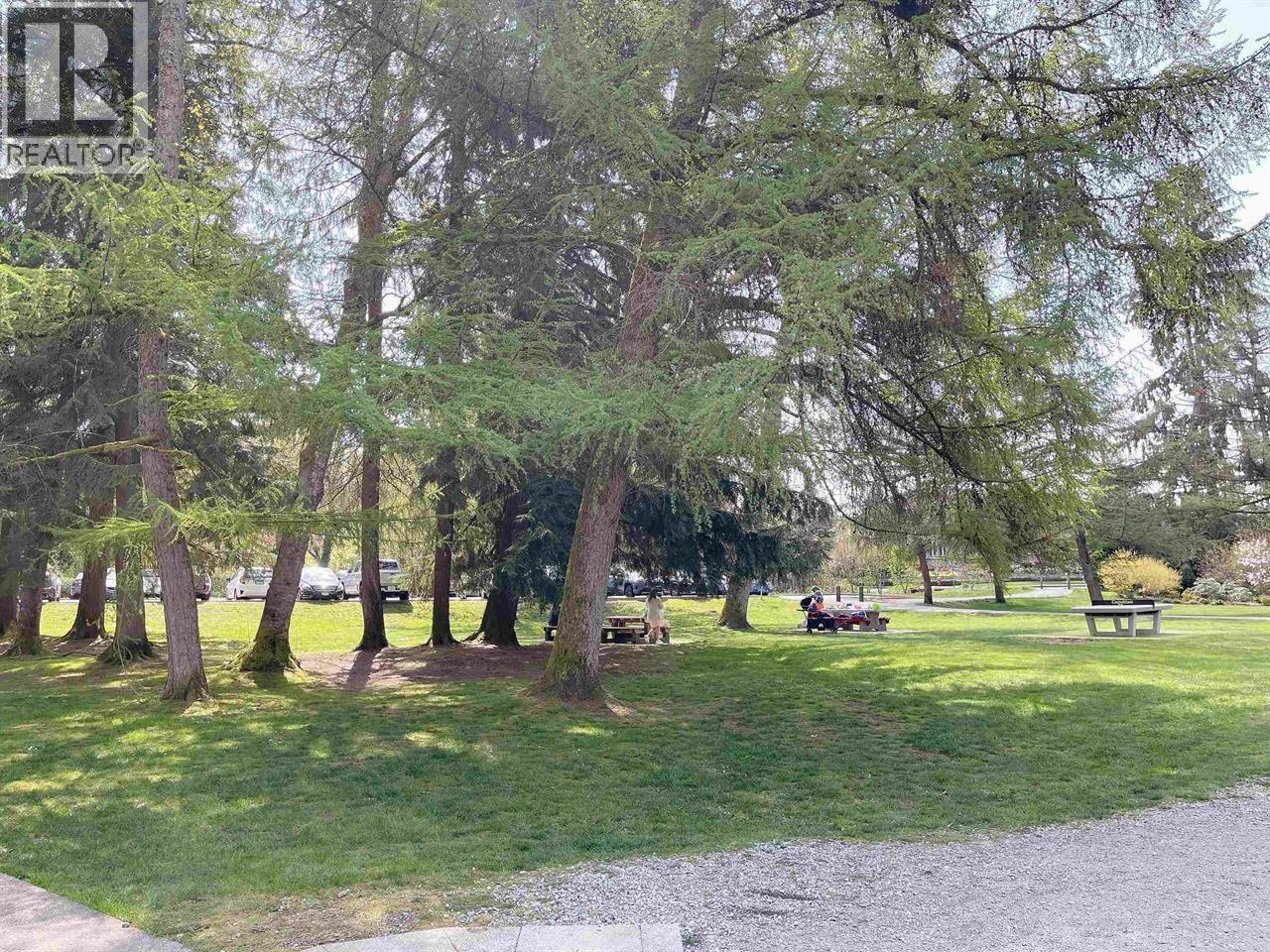 685 Porter Street, Coquitlam, British Columbia  V3J 5B2 - Photo 37 - R3080834