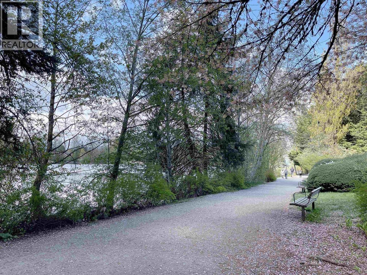 685 Porter Street, Coquitlam, British Columbia  V3J 5B2 - Photo 35 - R3080834