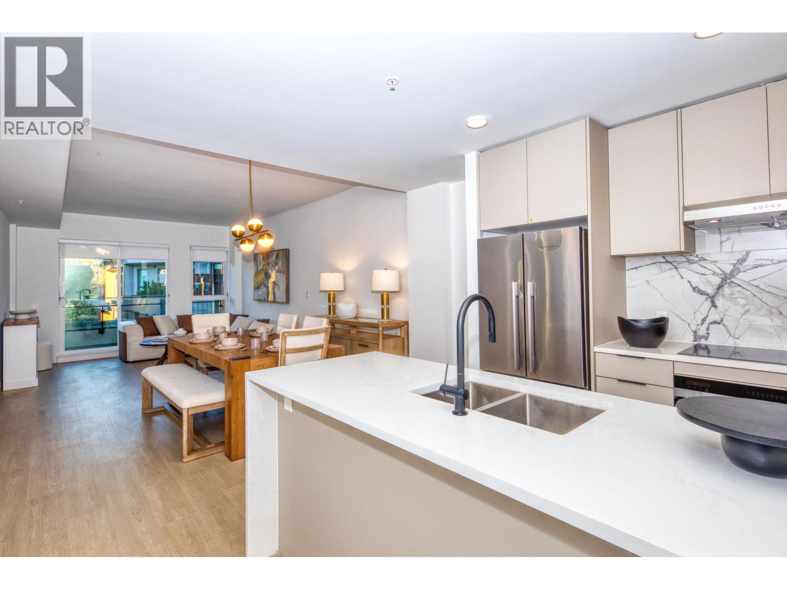 368 422 E 3rd Street, North Vancouver, British Columbia  V7L 0K1 - Photo 4 - R3081313