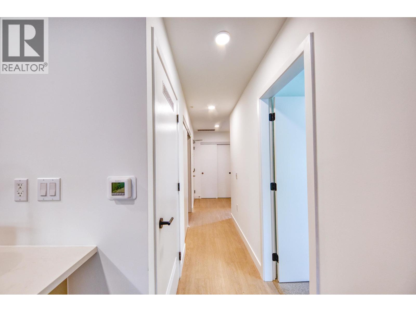 368 422 E 3rd Street, North Vancouver, British Columbia  V7L 0K1 - Photo 21 - R3081313